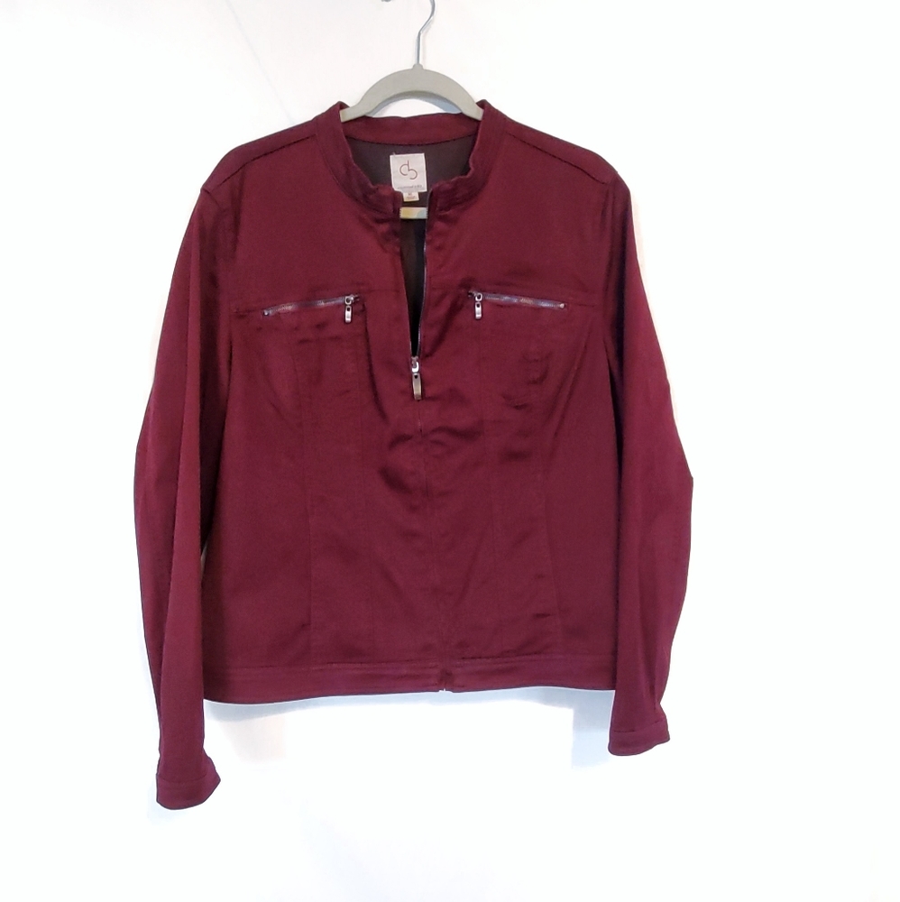 db Burgandy zip up jacket with silver hardware.